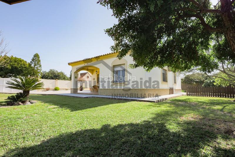 Foto 261cdef7-99ac-4ab7-a075-a2b1286f890f. Masia amb aparcament a La Jara Sanlúcar de Barrameda