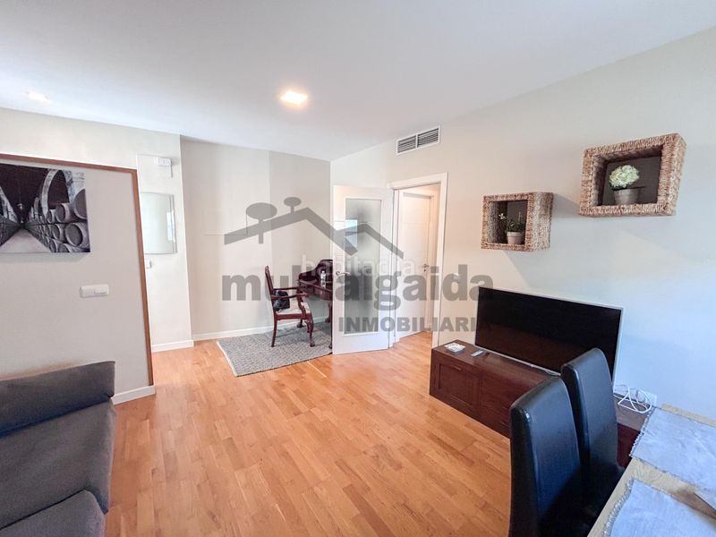 Foto b2840b8b-10d4-4236-9687-a53d9efb3c86. Apartament amb calefacció a Madre de Dios Jerez de la Frontera