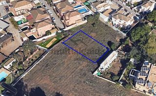 Terreny residencial a V Centenario-Piletas-Capuchinos