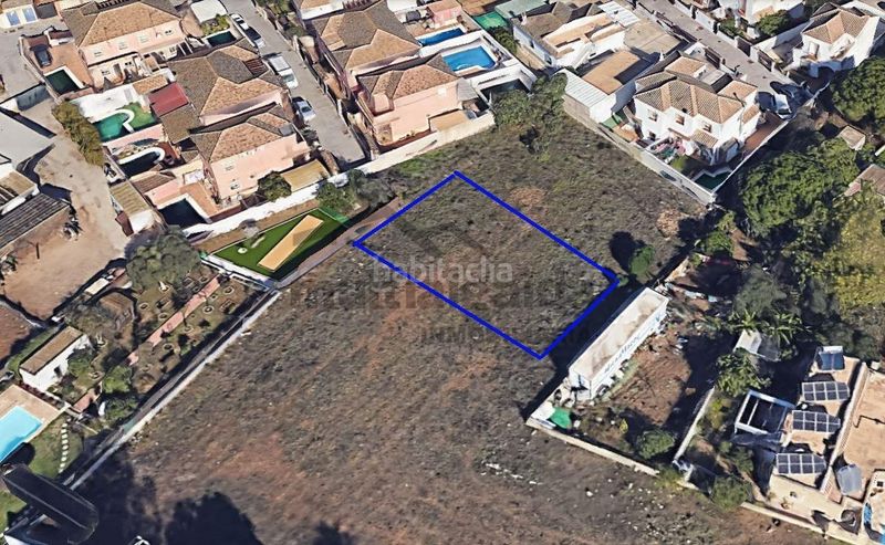 Foto ae5122ce-535a-4ad9-aeec-0278ae44e97d. Residential plot in V Centenario-Piletas-Capuchinos Sanlúcar de Barrameda