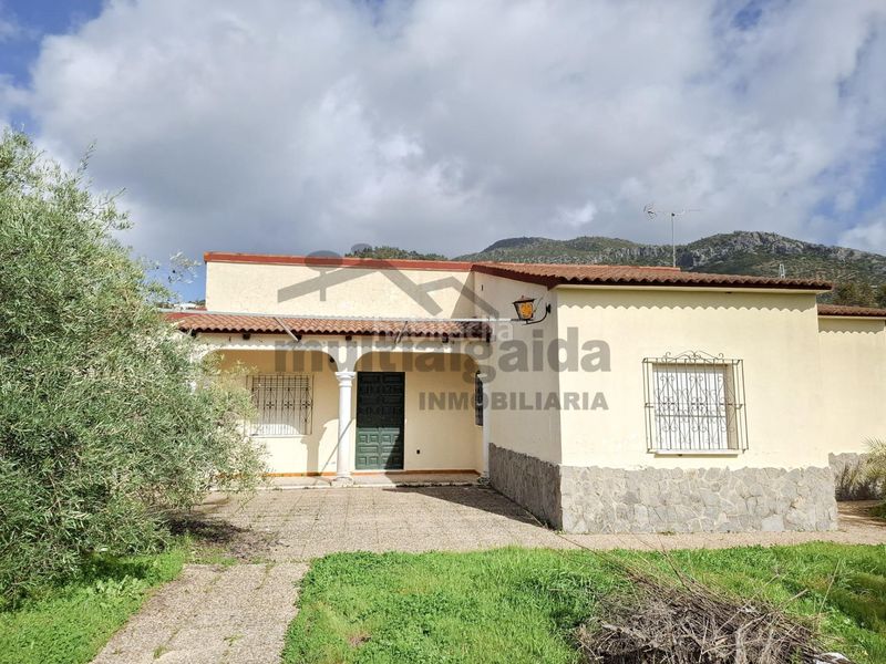 Foto 9382a052-b8bd-4721-8e07-86e4daafe8b4. Xalet amb aparcament piscina a Algodonales