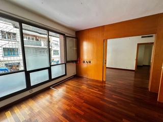 Location Bureau  Carrer calvet. Oficina en alquiler en calle calvet