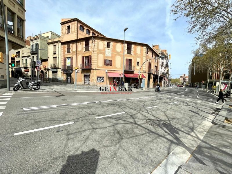 Foto 7b608dd5-c9cb-4a9b-9d8d-d5509e9b5db0. Planta baixa a Sarrià Barcelona