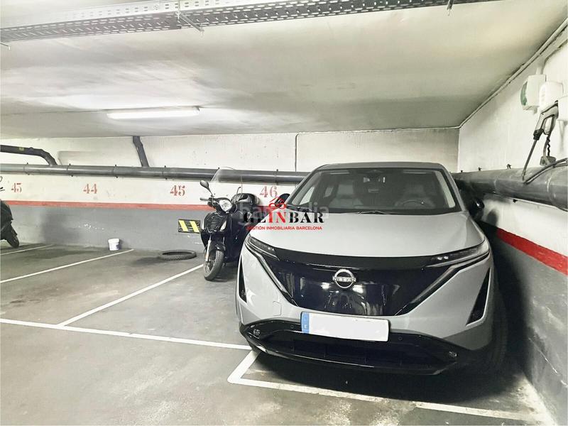 Foto 549773c3-6a17-4fc4-b053-0764365b9283. Alquiler piso  exclusivo en Sarrià exterior con balcón y parking opcional en Barcelona