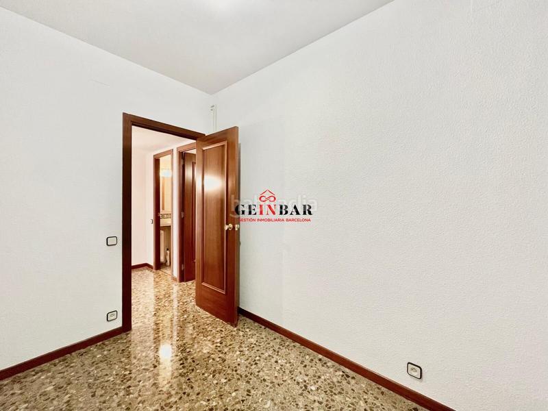 Foto 1e990583-21fe-41f1-a175-1195db7ee66f. Pis amb calefacció aparcament a La Nova Esquerra de l´Eixample Barcelona