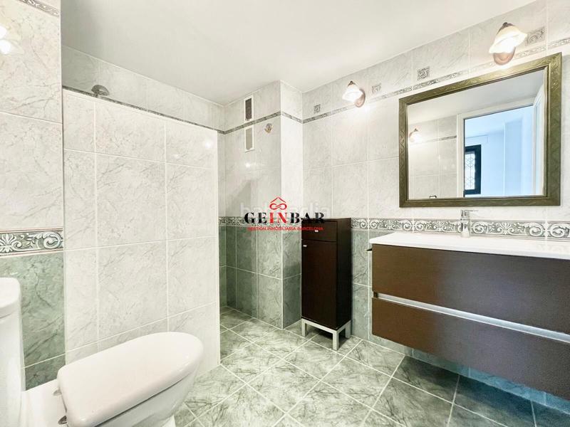 Foto d721783e-e7c0-4ae7-b38a-f7a964bab667. Pis amb calefacció aparcament a La Nova Esquerra de l´Eixample Barcelona