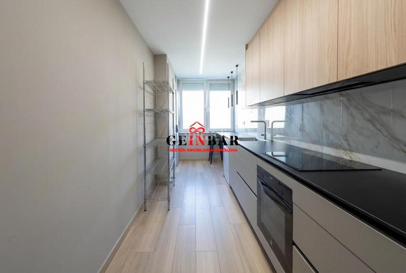 Foto 28bdc416-6d8e-460e-9c09-84f7e150e5d3. Appartement avec chauffage parking dans Sagrada Família Barcelona