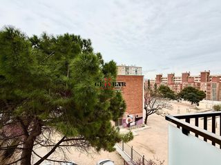 Appartamento  Avenida can serra de. Piso totalmente exterior con balcon y vistas despejadas