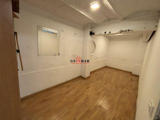 Locale commerciale  Carrer carrer monges. Oportunidad de inversi�n  local con alto potencial de rentabilid