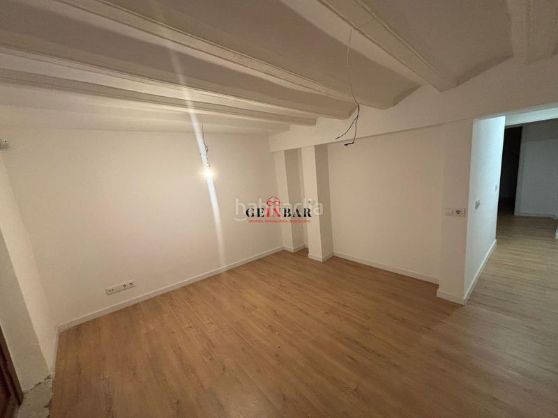 Foto 49ac69b3-07f6-4646-ab2c-1e9f34d37460. Apartament a Gòtic Barcelona