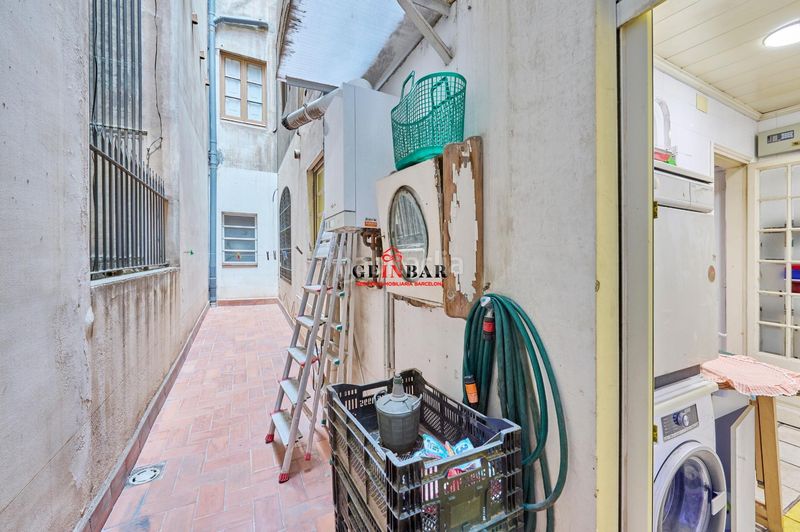 Foto 12a18e0c-a918-4492-af9c-9cbf9853c054. Pis amb calefacció a Dreta de l´Eixample Barcelona
