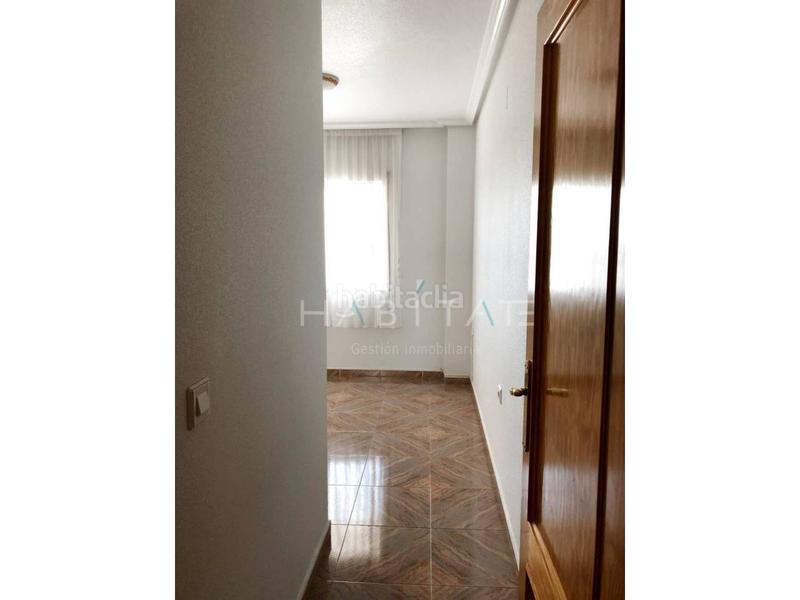 Foto bd260315-0bf5-416d-83d5-67a225fdb5e3. Piso  en venta en núcleo03190 en Pilar de la Horadada ciudad Pilar de la Horadada