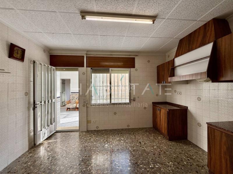 Foto 1482dae8-d6f4-41d5-83ef-11fdbe5680f7. Maison jumelée avec parking dans San Pedro del Pinatar San Pedro del Pinatar