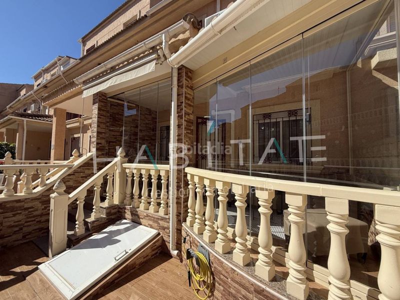 Foto 1e8f19d9-3305-477b-8539-5d46f35ae8fe. Duplex con riscaldamento parcheggio in Playa Flamenca Orihuela