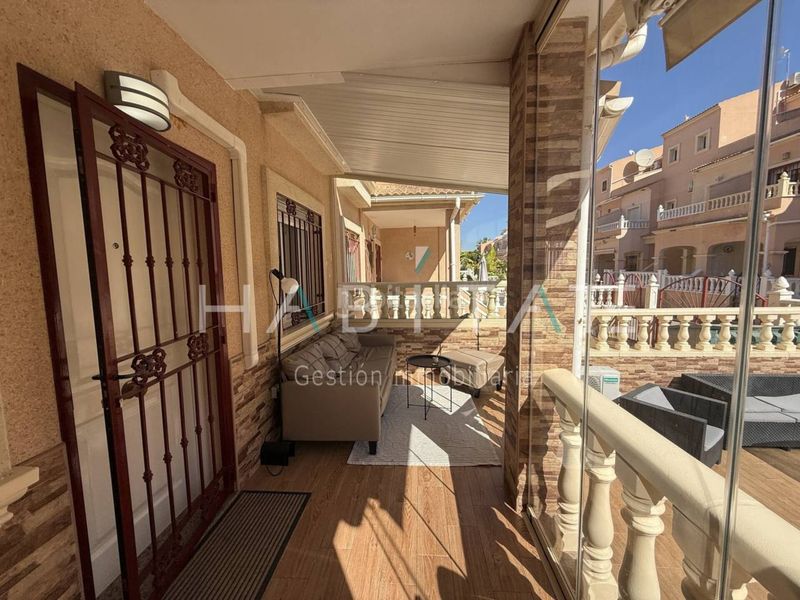 Foto 922cabf4-668d-424a-bcf3-77c9e209018a. Duplex con riscaldamento parcheggio in Playa Flamenca Orihuela