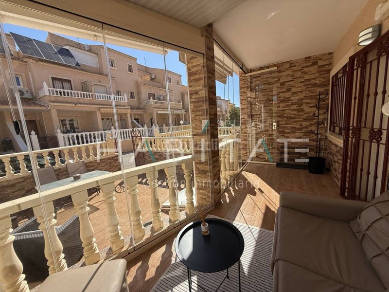 Foto 973753b0-fd68-4cfb-b122-60de34a652e7. Duplex con riscaldamento parcheggio in Playa Flamenca Orihuela