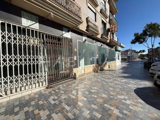 Local Comercial a Calle Calle Mayor 0