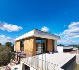 Maison  Avinguda pere planas. Exclusiva unifamiliar de obra nueva