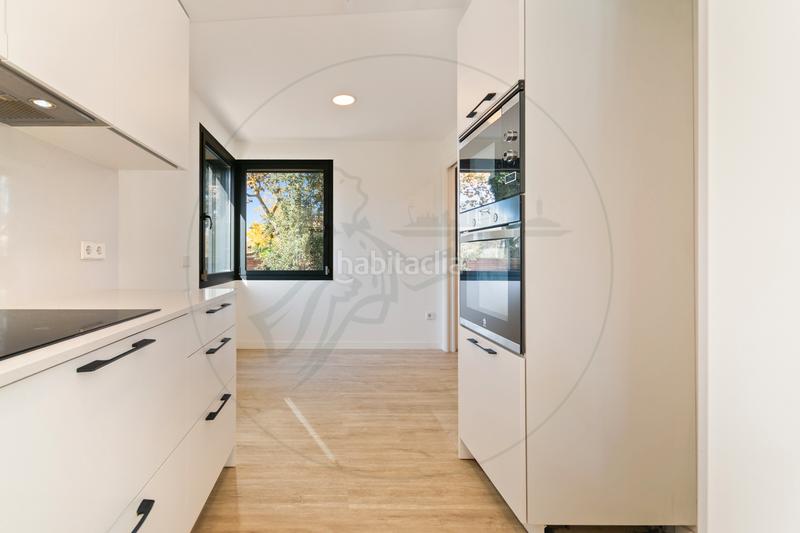 Foto 1e8ff39a-2991-4dbf-a75d-2fe04ebbfc0c. Alquiler casa magnífica vivienda unifamiliar seminueva en Sant Cugat del Vallès