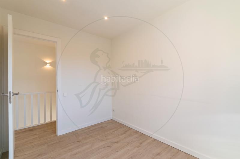 Foto 3f7ff095-7cfe-4398-8e36-a346cc34740a. Alquiler casa magnífica vivienda unifamiliar seminueva en Sant Cugat del Vallès