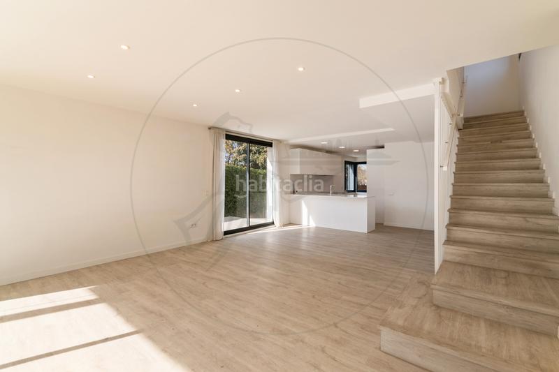 Foto 7b9a20bd-9b60-4251-9556-a97fbbae287b. Alquiler casa magnífica vivienda unifamiliar seminueva en Sant Cugat del Vallès