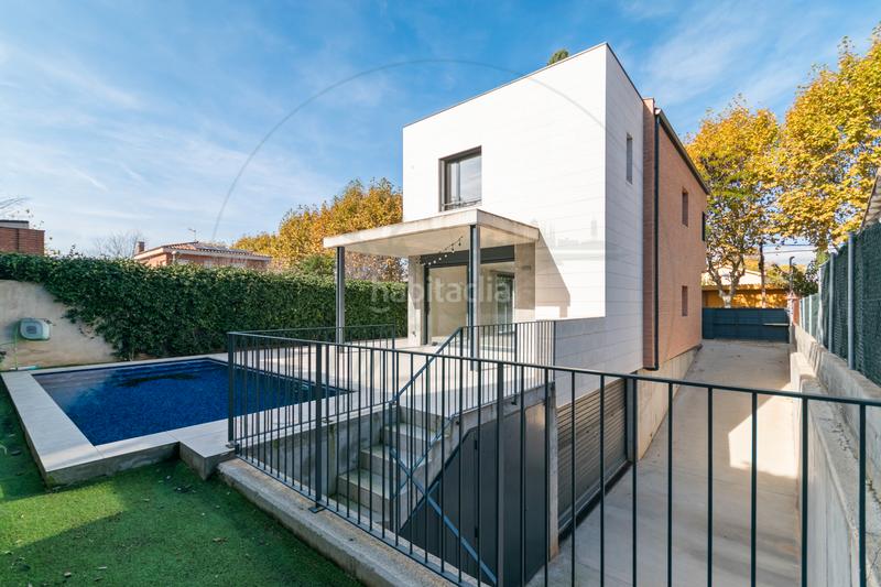 Foto 5b550873-cc7f-4e41-8471-66ab88c77c72. Location maison avec chauffage parking piscine dans Sant Cugat del Vallès