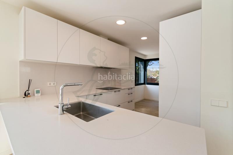 Foto df95cc36-2712-4328-95d0-a74b61e2710e. Location maison avec chauffage parking piscine dans Sant Cugat del Vallès