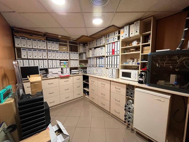 Foto f1e2a715-b18b-4f9d-a81a-9608258be8db. Oficina a sant joan 17 a Centre Històric Lleida