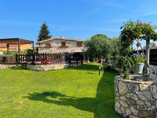 Chalet  Santa anna. Un oasis de paz con vistas a lleida jardín, piscina y espacios p
