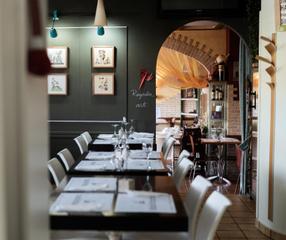 Traspàs Local Comercial  Alcalde pujol. Restaurante icónico en pleno centro de lleida en traspaso! oport