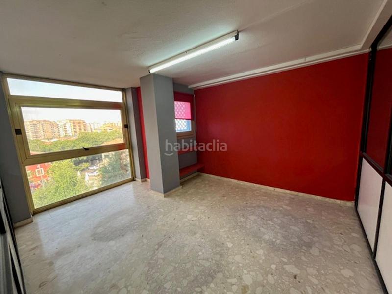 Foto 0642065e-5e60-422c-b407-3da6543c38ca. Alquiler oficina  en alquiler en zona alta 80m soleados, perfecta para negocio profesional en Lleida