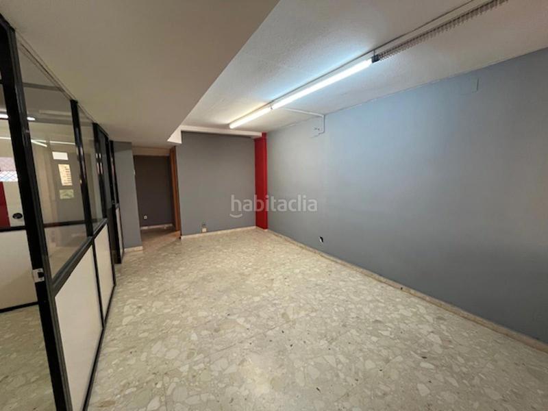 Foto 51338cd2-59a9-495f-8aad-25e97f99c8f9. Alquiler oficina  en alquiler en zona alta 80m soleados, perfecta para negocio profesional en Lleida