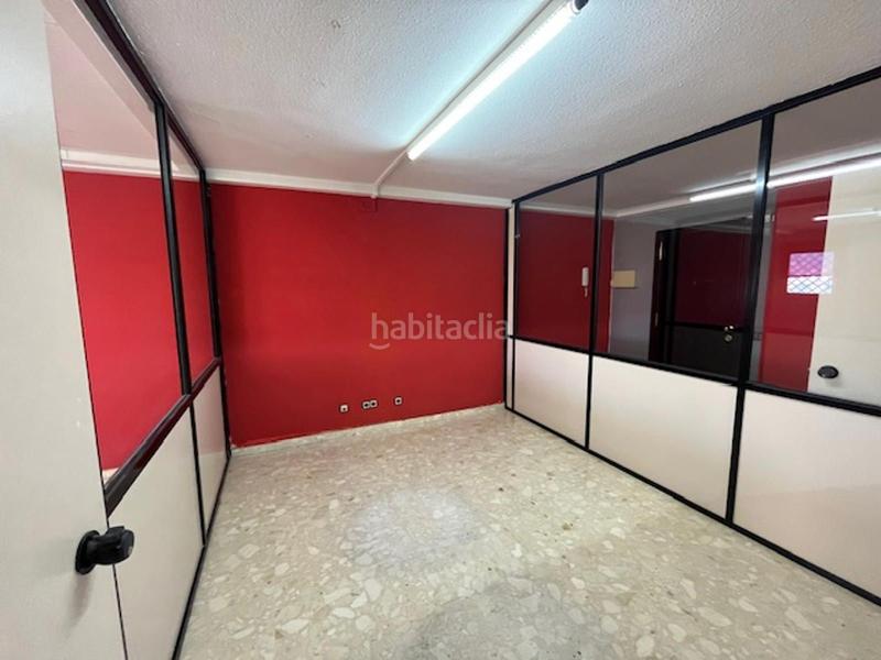 Foto ad480fe4-1551-41af-9337-a996d68a12e0. Alquiler oficina  en alquiler en zona alta 80m soleados, perfecta para negocio profesional en Lleida