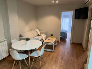 Attico in Ferran 43. Dúplex coliving con 10,5 de rentabilidad en lleida  inversión ac