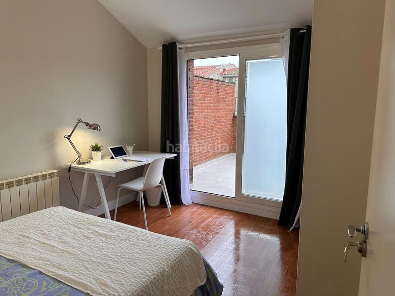 Foto fc7bd59e-1383-4e82-9b5e-daad4f8a6f46. Ático en ferran 43 dúplex coliving con 10,5 de rentabilidad inversión activa y rentable! en Lleida