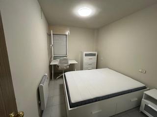 Location Appartement  Vallcalent. Habitación individual en zona alta, vallcalent  práctica, bien c