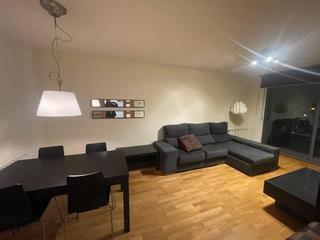 Lloguer Pis  Vilaller 8. Cap pont apartament de 2 habitacions amb parking