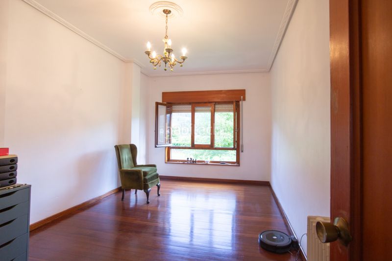 Foto d55bd970-f3b9-4afa-a42a-f4a09a27fd10. Haus in santibáñez - bo carrejo 109 in Cabezón de la Sal