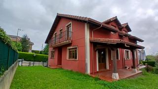 Maison à Hinojedo - cl cuetos los 10. Chalet pareado en hinojedo