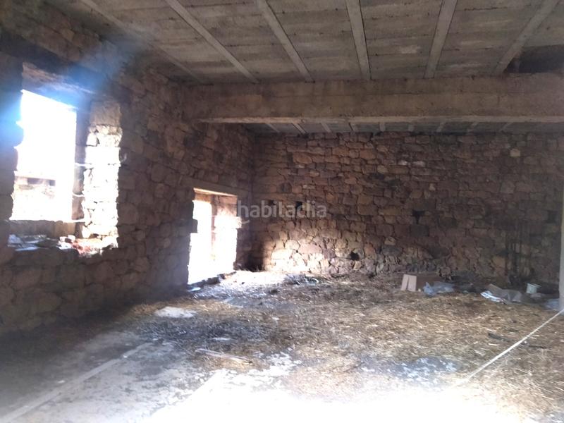 Foto d8c5f9ca-0423-4899-890f-920412a12054. Casa a carmona - pb carmona 60 a Cabuérniga