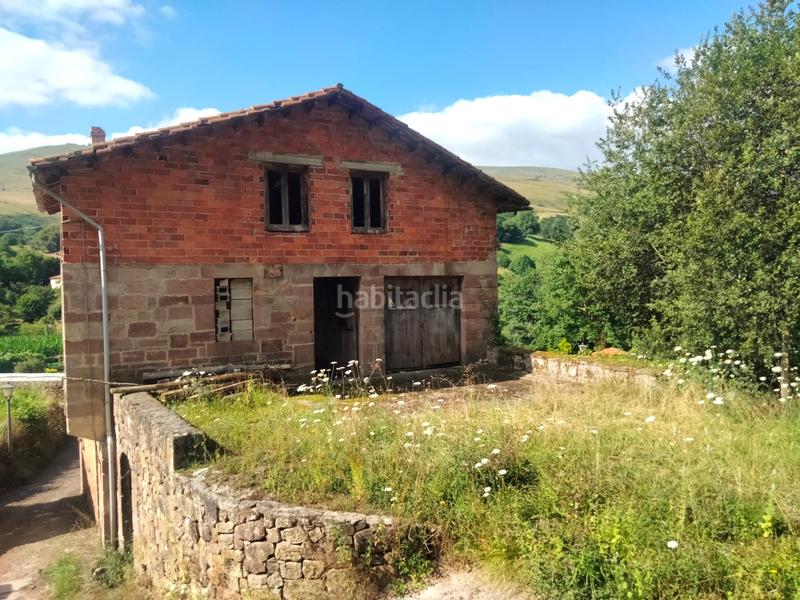 Foto dc917e86-3b8c-4951-9788-a70f9a1c3fe4. Casa a carmona - pb carmona 60 a Cabuérniga