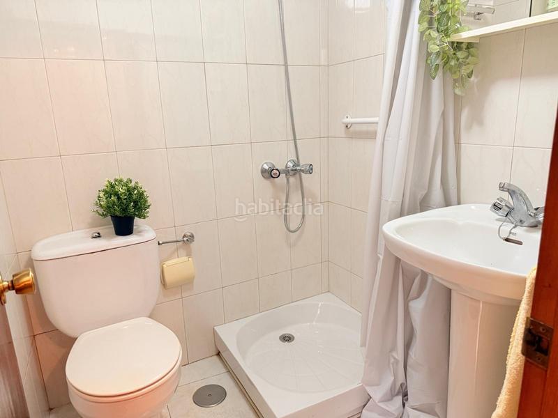 Foto aa616491-fb51-417e-8e90-0ba6372ddf2c. Casa adossada a san pedro - bº san pedro 19 a Alfoz de Lloredo