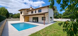 Casa a Santibáñez - bo santibañez 11. Chalet independiente  en santibañez, cabezon de la sal  a estren