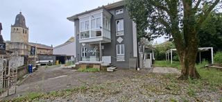 Lloguer Local Comercial a Cabezón de la sal - cl san martin 17. Alquiler de local en cabezon de la sal