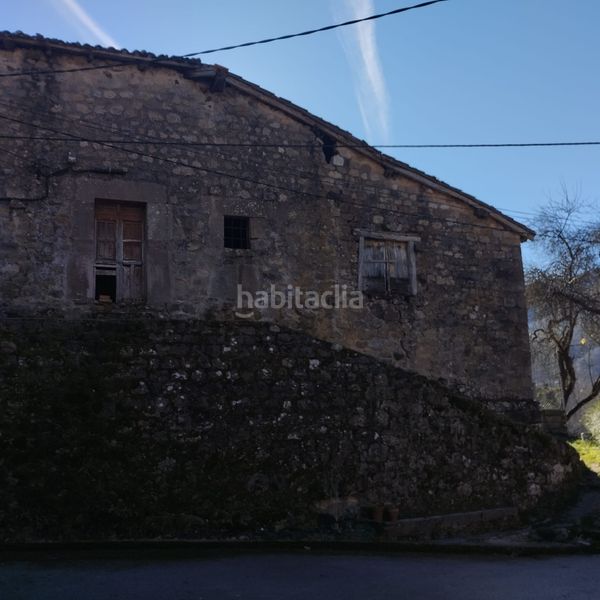 Foto 8f57dc97-ceb5-4a1e-8000-f8cbbe3b7d57. Casa aparellada a puentenansa - bo puentenansa 82 a Rionansa