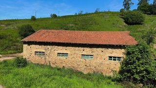 Casa a Cabezón de la sal - las tueras. Cabaña con terreno para reformar en cabezón de la sal