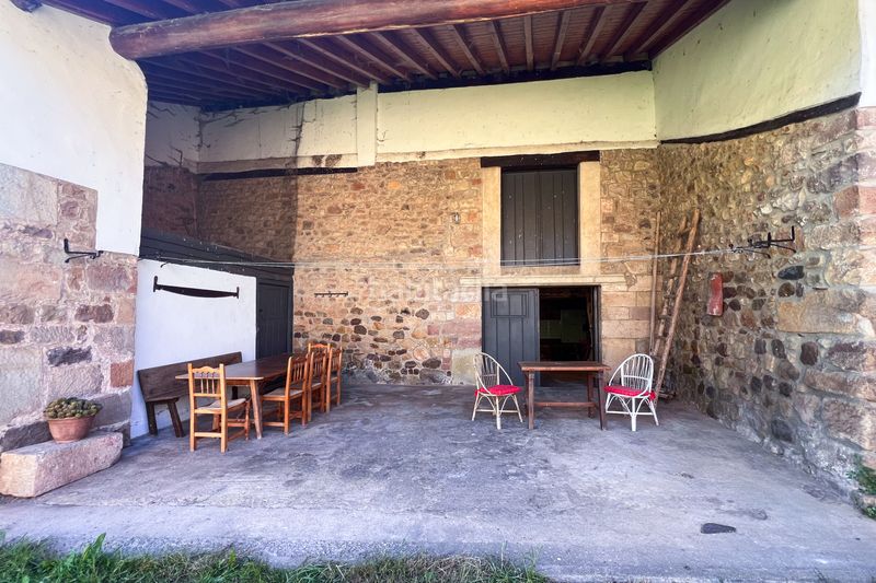 Foto 4a2a6d6d-1e71-4dc2-bcb5-8f571476204a. Casa amb calefacció a Mazcuerras