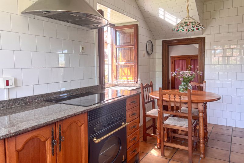 Foto 9128ae2b-e81d-49d4-99a3-9b1c9692a407. Casa amb calefacció a Mazcuerras