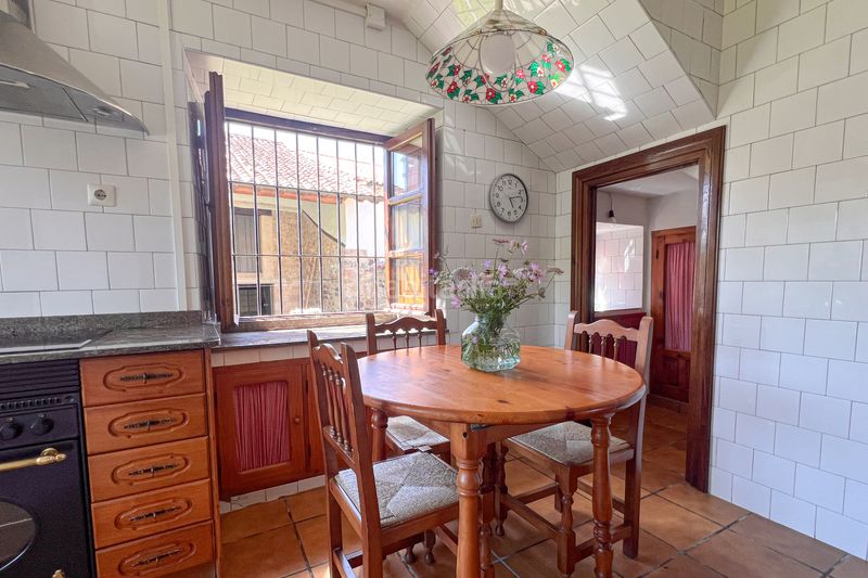 Foto c5f84468-0d39-4632-a745-e093997d01d3. Casa amb calefacció a Mazcuerras
