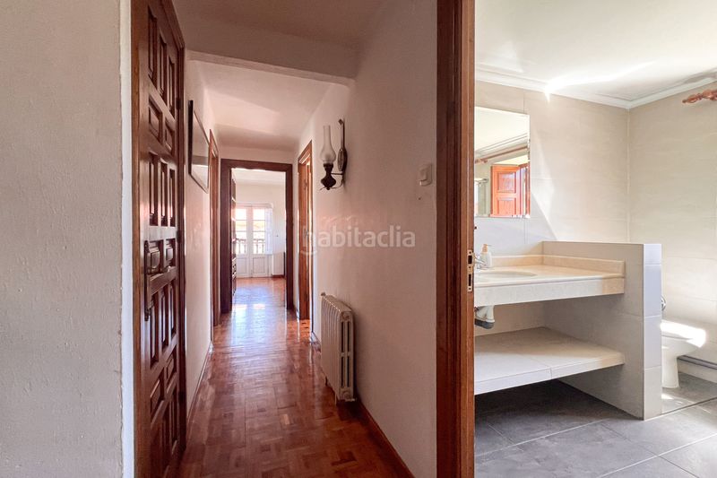 Foto d84da9af-0f05-4895-b3dd-beb1cc6a35f3. Casa amb calefacció a Mazcuerras